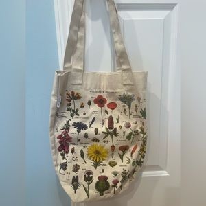 Cavallini Papers & Co Wildflower tote🌸